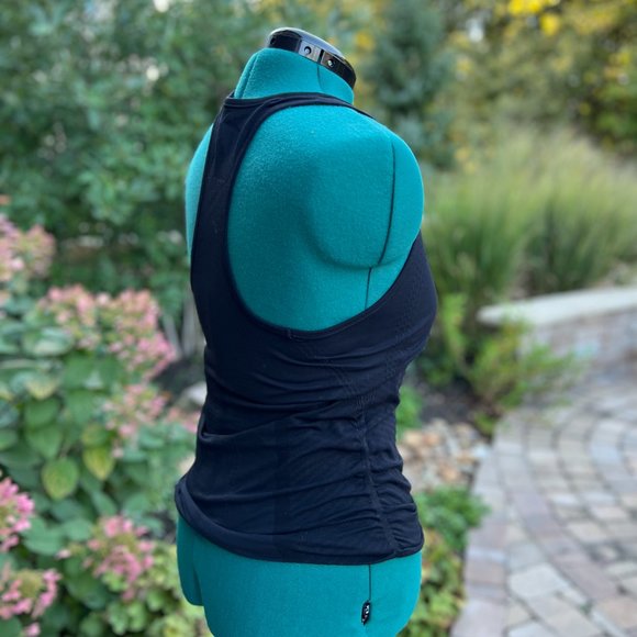 Athleta racerback top, Medium - Picture 4 of 5